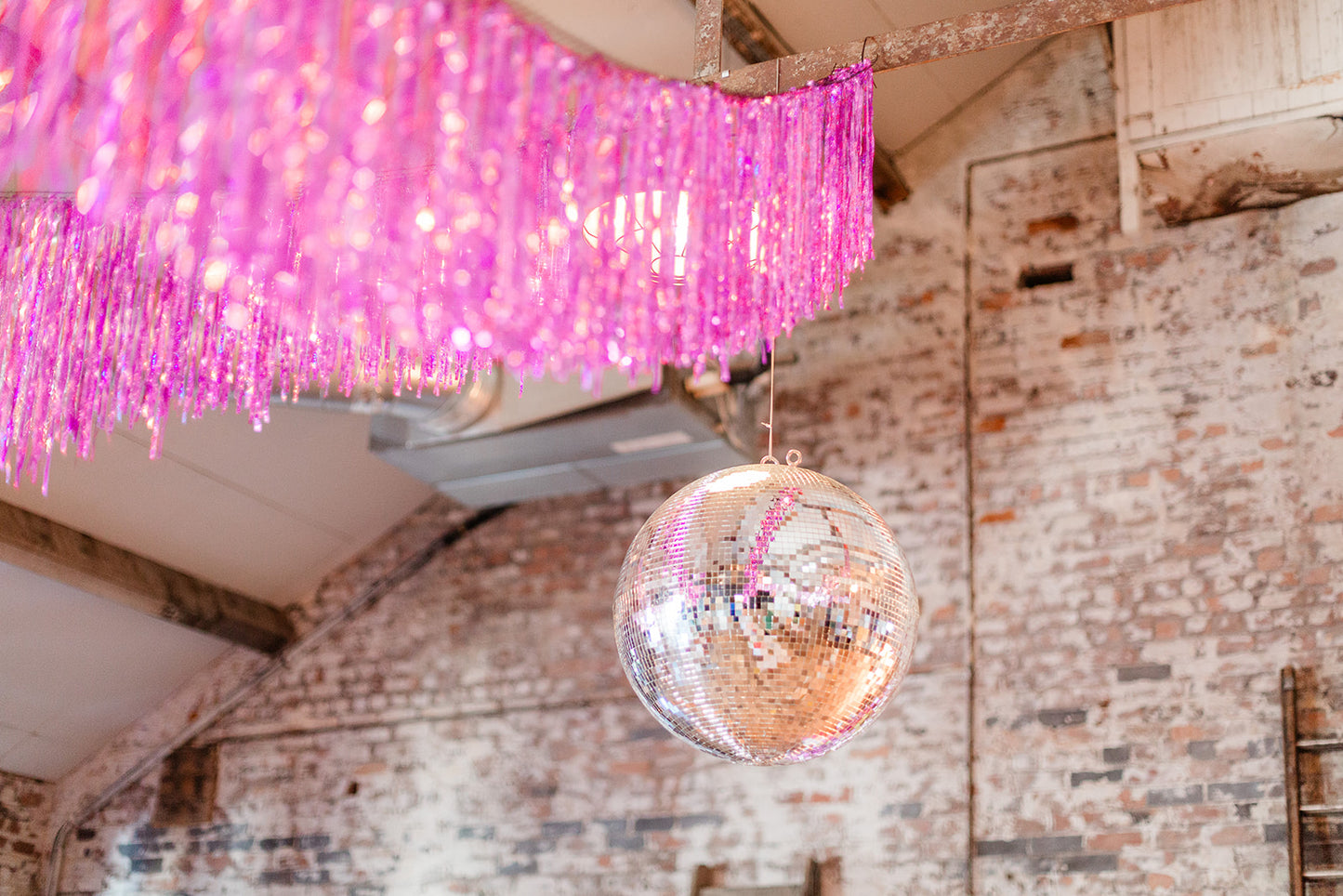 Ceiling Streamers